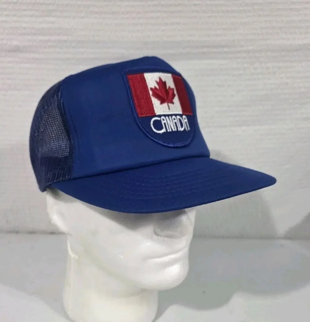 Vintage Canada Patch Trucker Hat Maple Leaf Blue Mesh Snapback